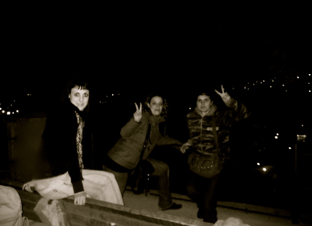 "Banco de "Palo" ....jejeje.  Solo tenía respaldo.