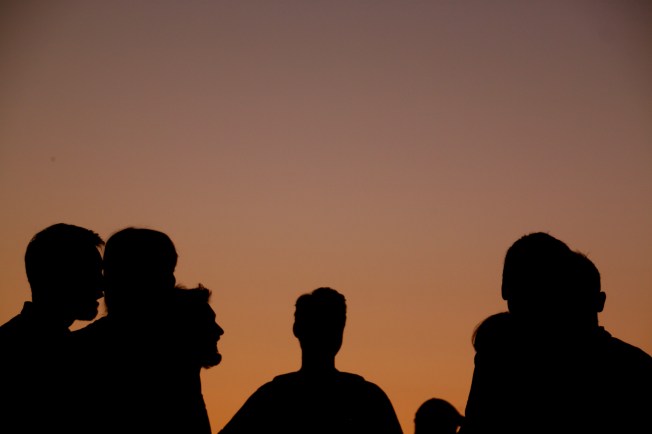 Siluetas del atardecer. Siluetas al atardecer.